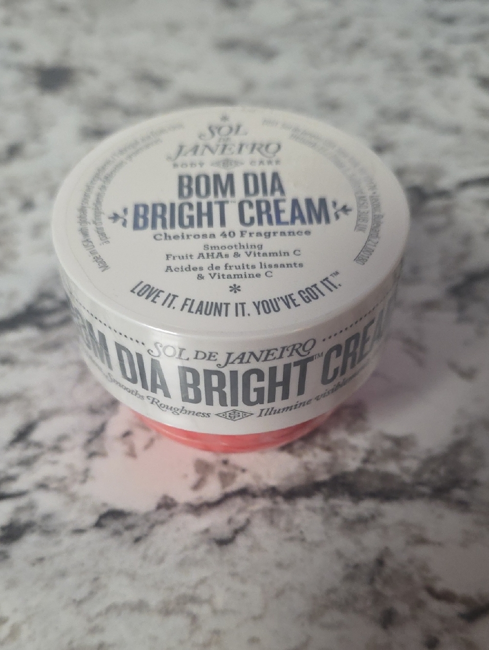 Sol de Janeiro Bom Dia Bright Cream - White & Coral-Pink Jar